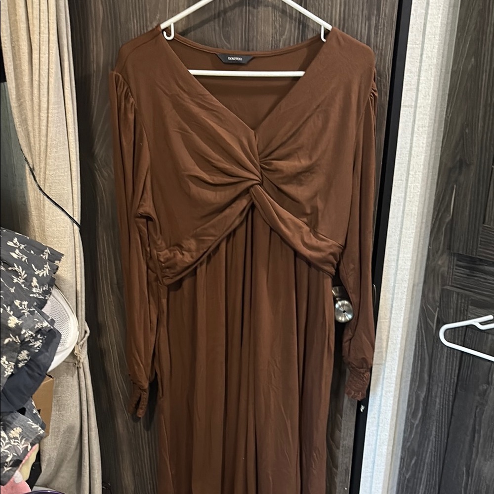 Elegant Brown Long Sleeve Dress